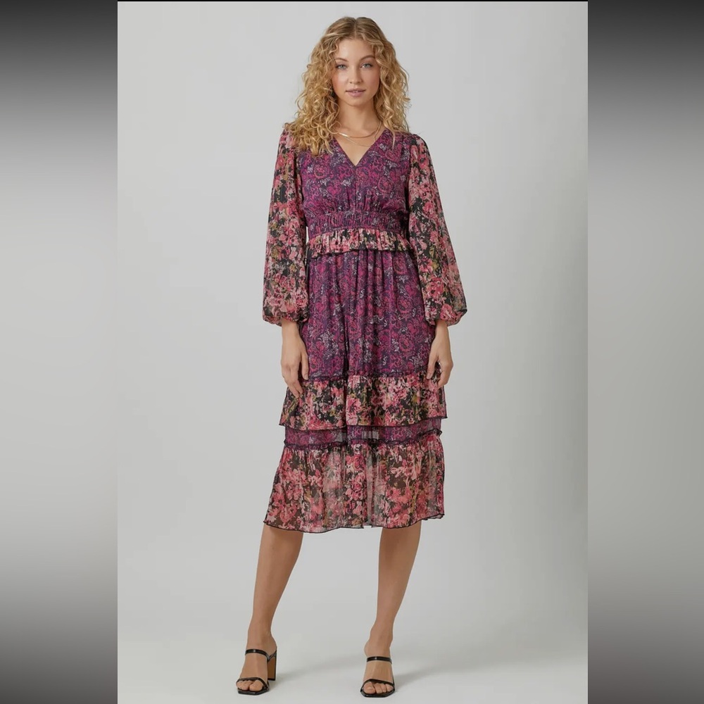 M15. NEW Mystree Burgundy Floral Long Sleeve Midi Dress